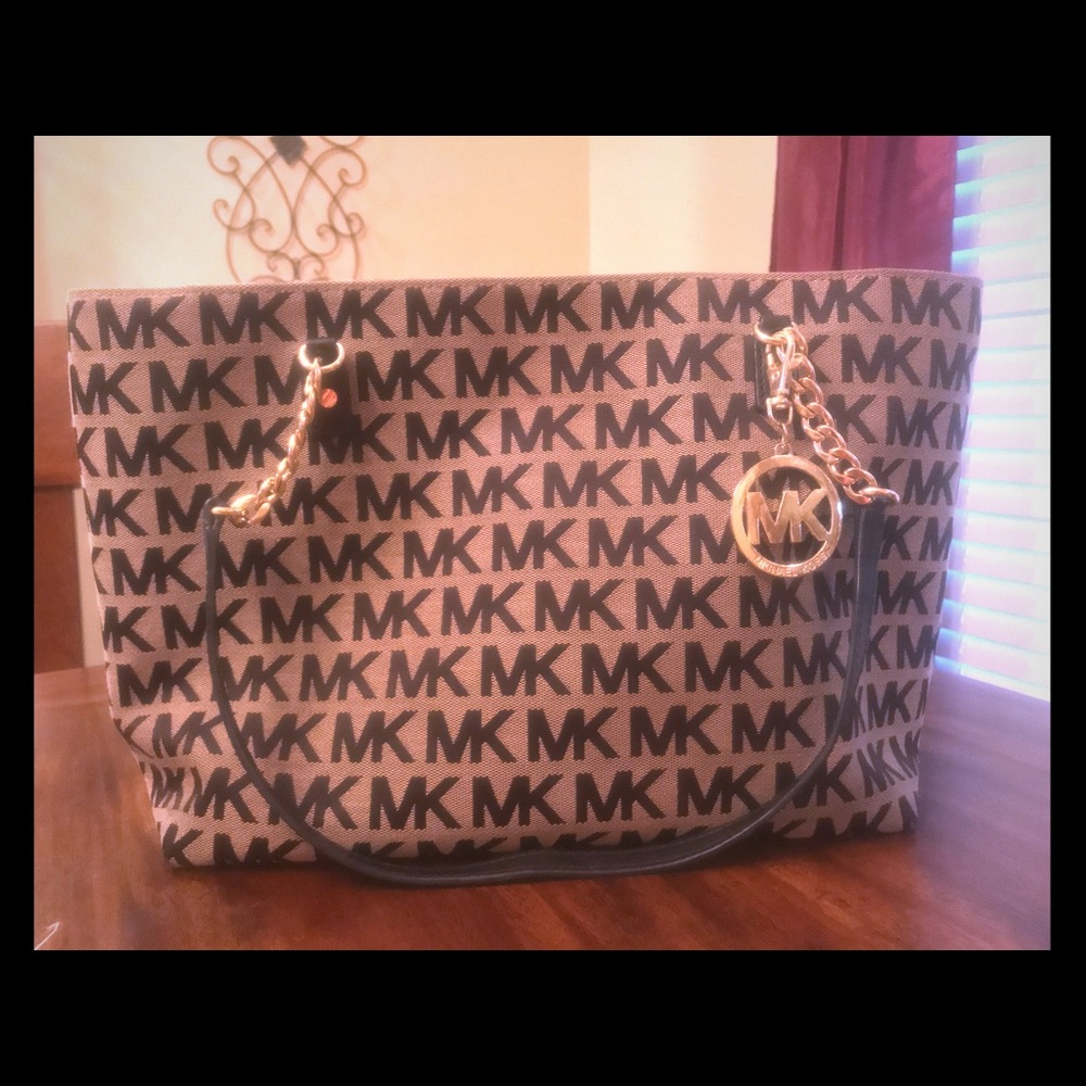 Authentic Michael Kors Handbag